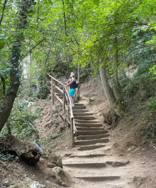 In spite of the stairways the way is relatively flat.